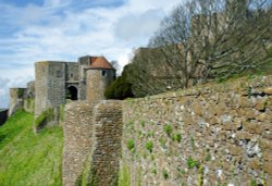 Dover Castle walls Wallpaper