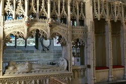 Beautiful stonework in St Nicholas' Wallpaper