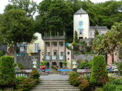 Portmeirion Village Wallpaper