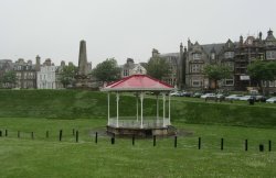 Bandstand and Memorial Wallpaper