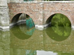 Baddesley Clinton June 2011 Wallpaper