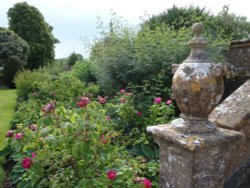 Montacute House June 2009 Wallpaper