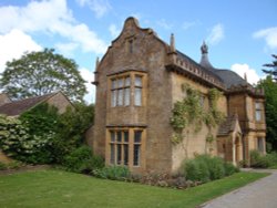 Montacute House June 2009 Wallpaper