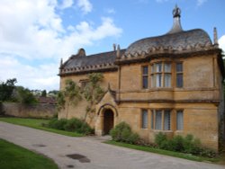 Montacute House June 2009 Wallpaper