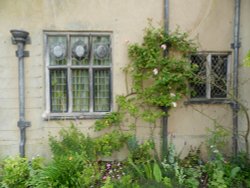 Packwood House 18 June 2011 Wallpaper