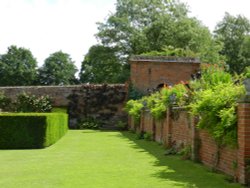 Packwood House 18 June 2011 Wallpaper