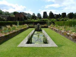 Packwood House 18 June 2011 Wallpaper