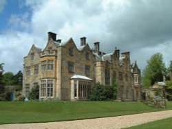 Scotney Castle May 2001 Wallpaper