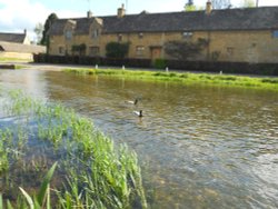 Lower Slaughter, Gloucestershire Wallpaper