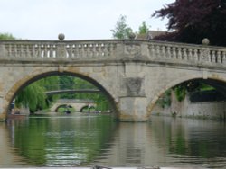 Punting on the River Cam, Cambridge Wallpaper