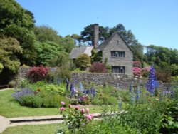 Coleton Fishacre, June 2009 Wallpaper