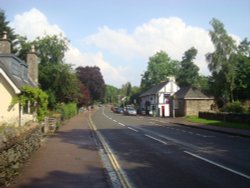 Main Street towards Leicester Wallpaper