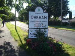 Entering Oakham in the B640 Wallpaper