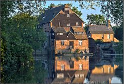 Early Morning Sun, Houghton Mill. Wallpaper