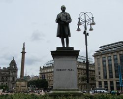 Robert Peel Statue Wallpaper