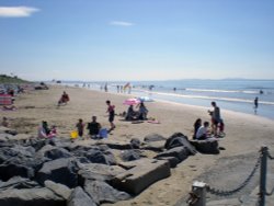 Families enjoying Pendine beach Wallpaper