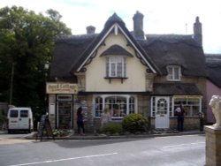 Shanklin Old Village Wallpaper