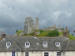 Corfe Castle, Dorset Wallpaper