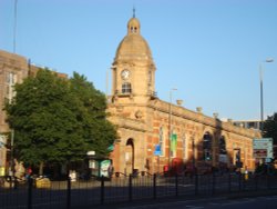 London Road, Leicester Railway Station Wallpaper