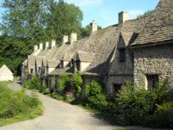 Bibury Wallpaper