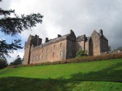 Brodick Castle, Isle of Arran Wallpaper