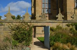 Hardwick Hall Wallpaper