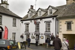 Red Lion Hawkshead Wallpaper