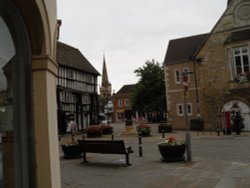 Evesham, the town centre Wallpaper