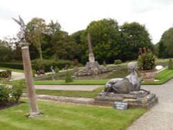 Blenheim Palace fountains Wallpaper