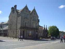 High Street, West Lothian Council buildings Wallpaper