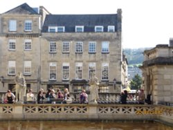 Statues, Roman Baths, Bath Wallpaper