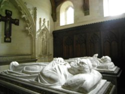 FitzAlan Chapel at Arundel Castle Wallpaper