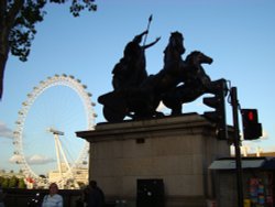 Statue of Boadicea Wallpaper