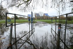 Flooded Footpath at King's Meadow, Reading Wallpaper