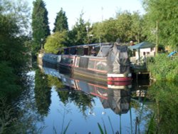 Watermead reflections Wallpaper