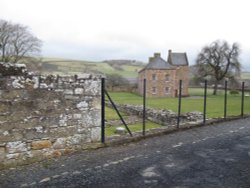 Commendator's House and Cloisters Ruins, Melrose Abbey Wallpaper