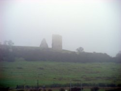 Hadleigh Castle through the mist, Hadleigh, Essex Wallpaper