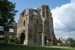 Newark Castle Wallpaper