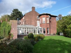 Bantock House Museum. Wallpaper