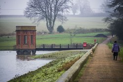 Sywell Reservoir Tower Wallpaper