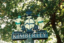 Kimberley Village Sign Wallpaper