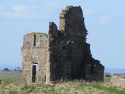 Newark Castle Ruins Wallpaper