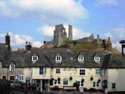 Corfe Castle and The Greyhound Wallpaper