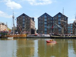 Tall Ships Festival, Gloucester Docks Wallpaper