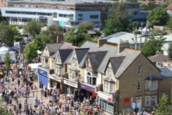 Crowds at Cowley Road Carnival, Oxford Wallpaper