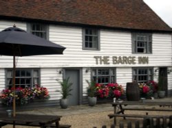 The Barge Inn, Battlesbridge Wallpaper