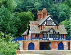 Pengwern Boat Club, Shrewsbury Wallpaper