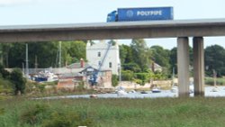 A bridge over Topsham Wallpaper