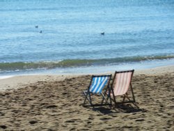 Deckchairs, Swanage Beach Wallpaper