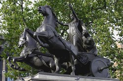 Boadicea Statue, London Embankment Wallpaper